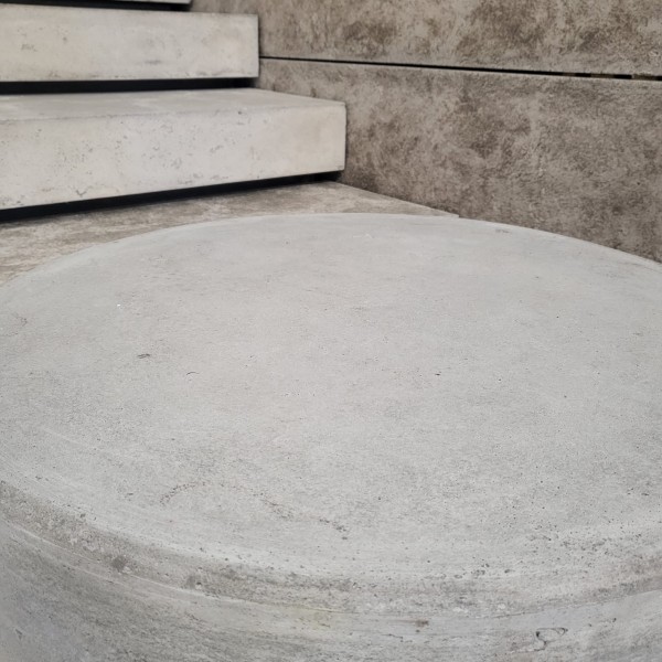 Lightweight Concrete Stepping Stones