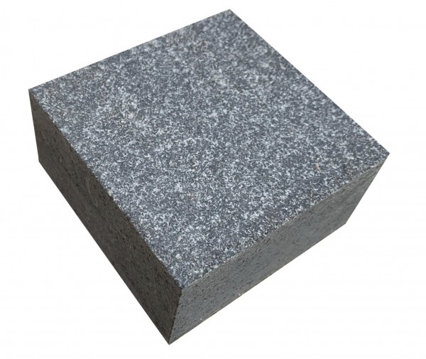 chunky granite setts for landscaping