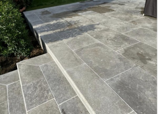 Old Sinai Pearl Grey Honed/Tumbled Pre-Sealed Limestone Bullnose Steps/Copings