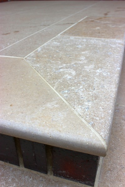 Sinai Pearl Beige Honed/Tumbled Limestone Bullnose Steps/Copings