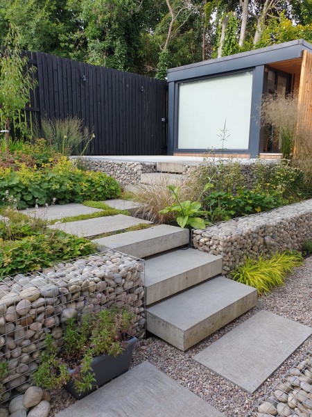 Lightweight Concrete Garden Steps