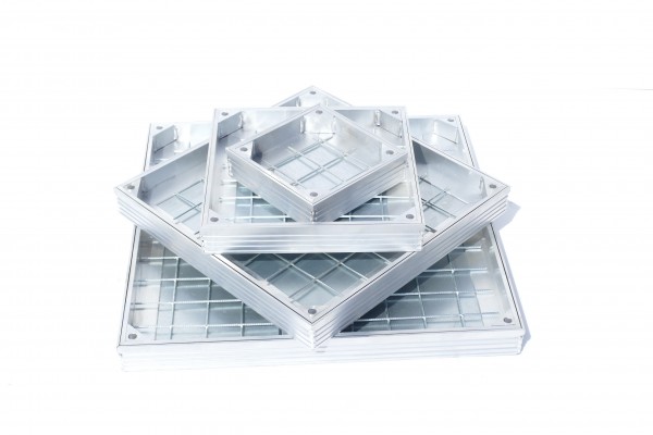 triple sealed locking recessed manhole cover