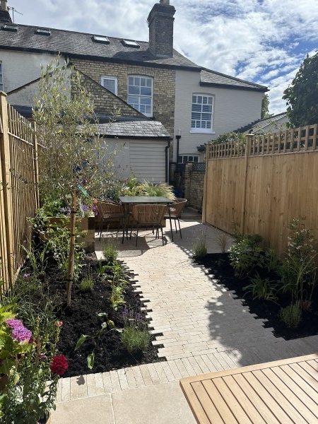 Sinai Pearl Beige Honed Surface, Tumbled Edges, Limestone Slim-Setts dry 