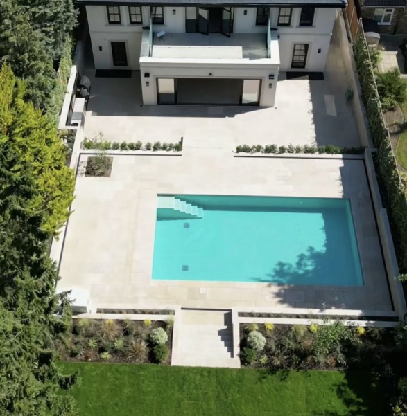 Sinai Pearl Beige Honed/Tumbled Pre-Sealed Limestone Paving