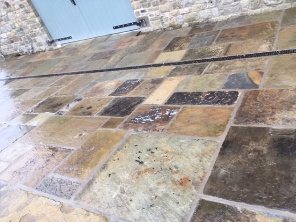 Reclaimed Yorkstone Paving