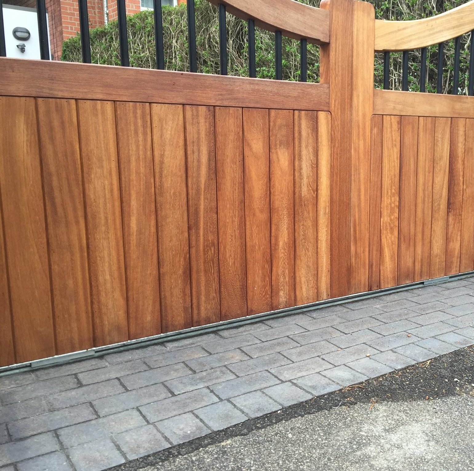 Timber gates suitable for a driveway