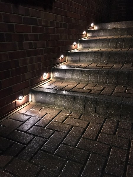 Eyelid Step Lights