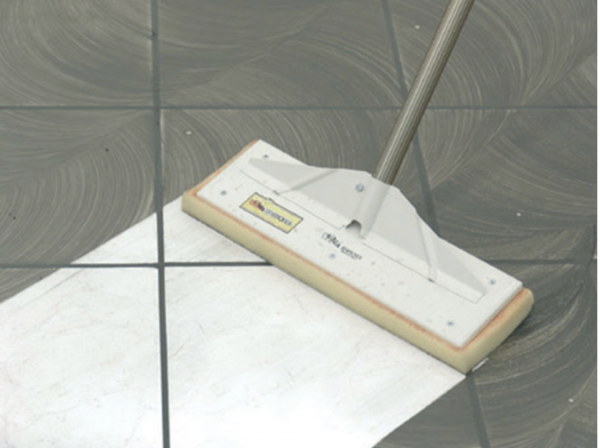 Floor cleaning using Raimondi pedalo sponges