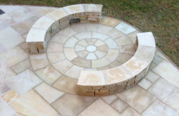 Garden seating area constructed using fossil mint sandstone 
