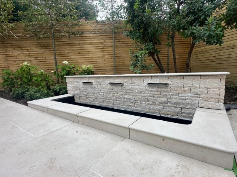 Sinai Pearl Beige Split-Face Tumbled Limestone Walling