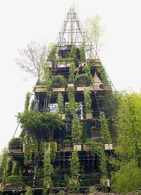 RHS Chelsea Flower Show Chelsea Pensioner Tower by Diarmud Gavin