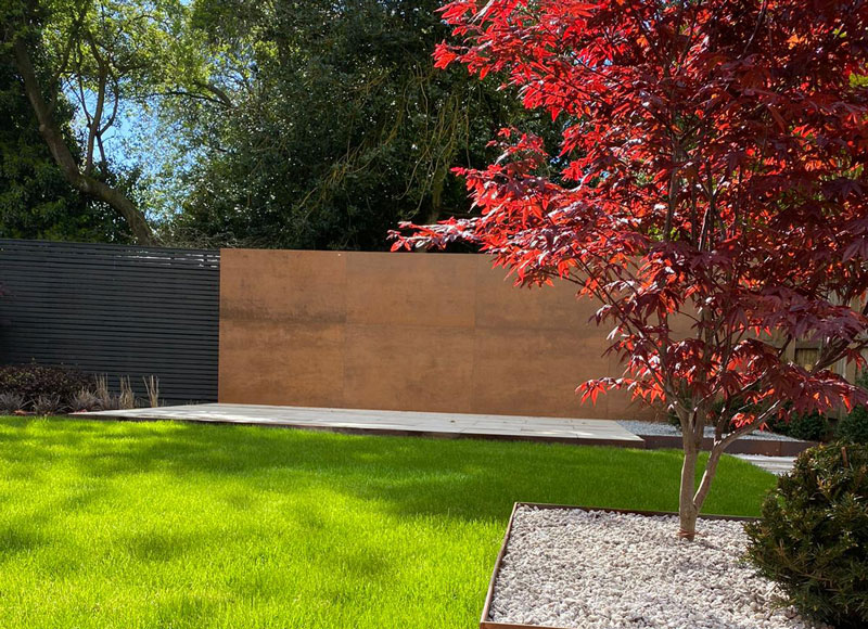 porcelain cladding for a garden boundary wall