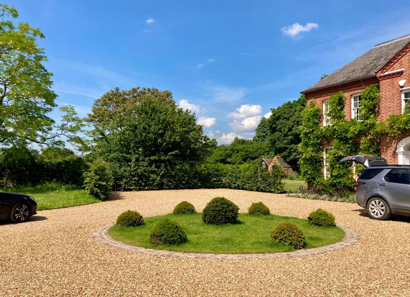 traditional driveway design by Emma Scarborough