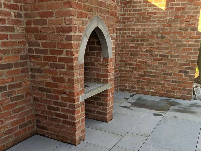 bespoke built pizza oven with custom made stone features
